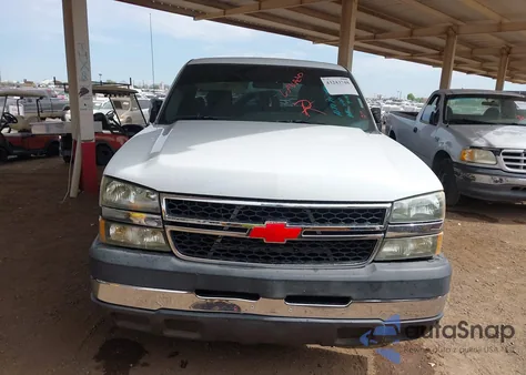 2006 Chevrolet Silverado 2500Hd Work Truck из США, поврежденный, VIN 1GCHC24U26E107274